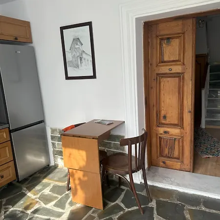 Amalia's House Gjirokastra