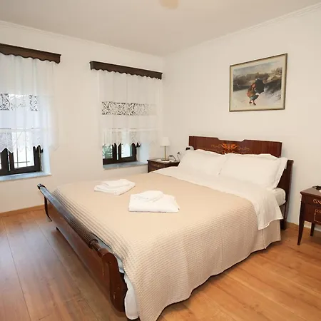 Πανσιόν Amalia's House Αργυρόκαστρο