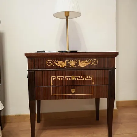 Πανσιόν Amalia's House 3*