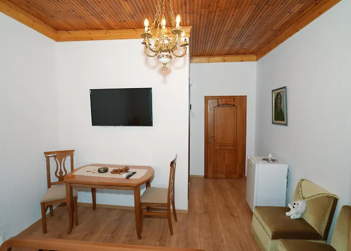 Amalia's House 3*