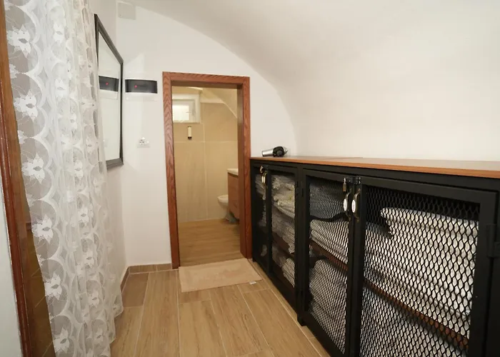 Amalia's House 3*