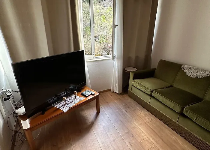 Amalia's House Pensjonat Gjirokastra
