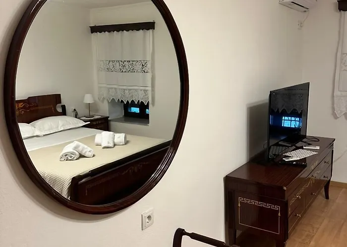 Amalia's House 3* Gjirokastra