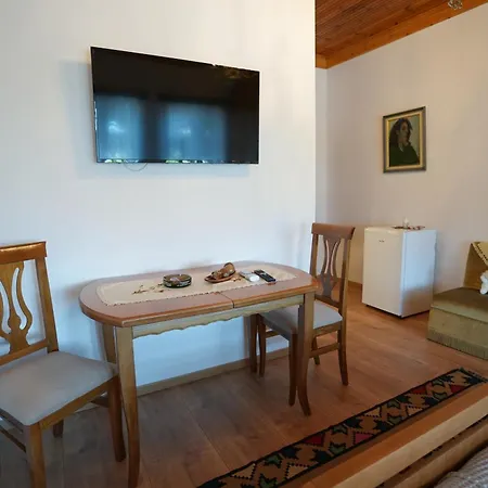 Amalia's House 3*