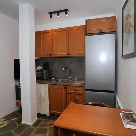 Amalia's House Gjirokastra